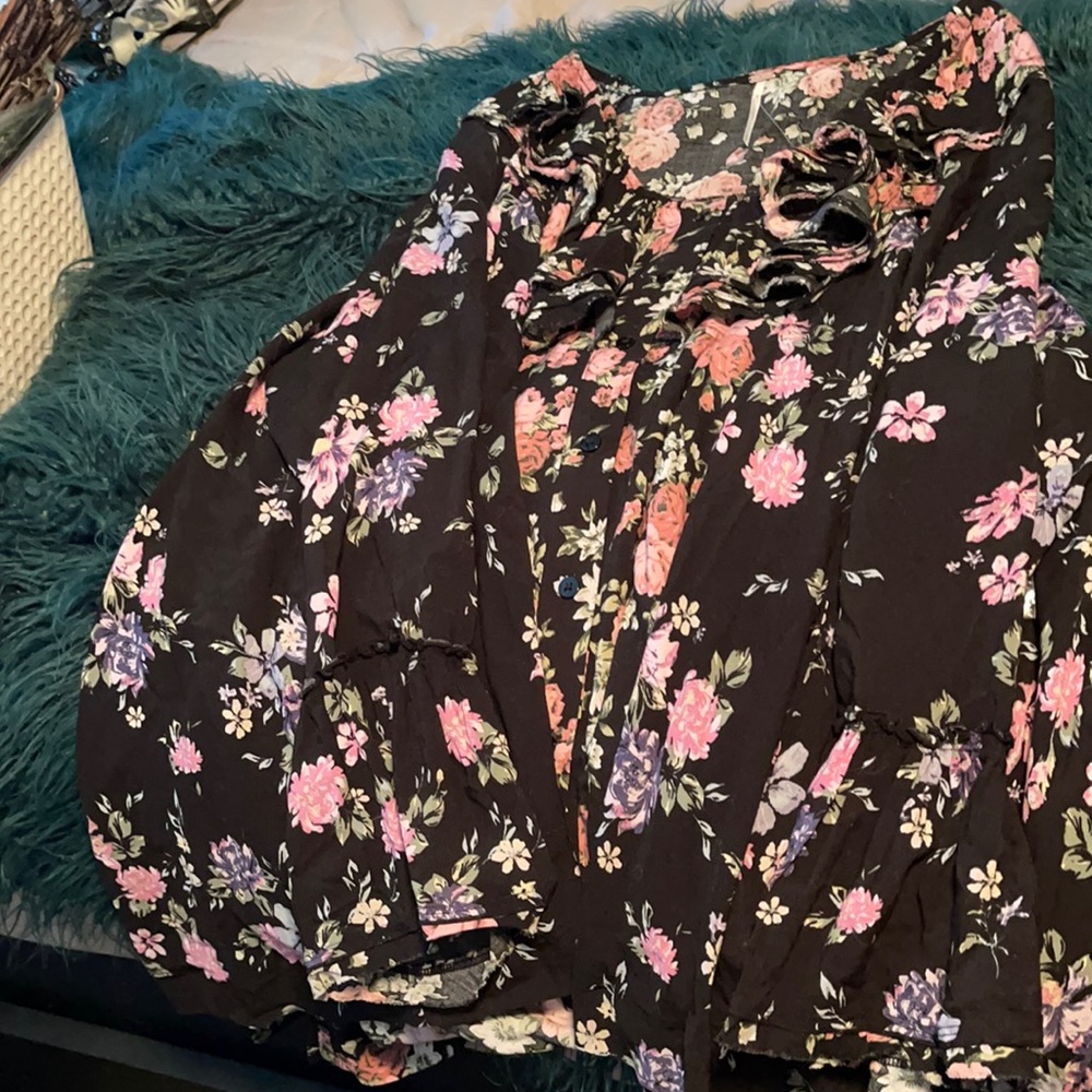 Floral long in back shorter in front